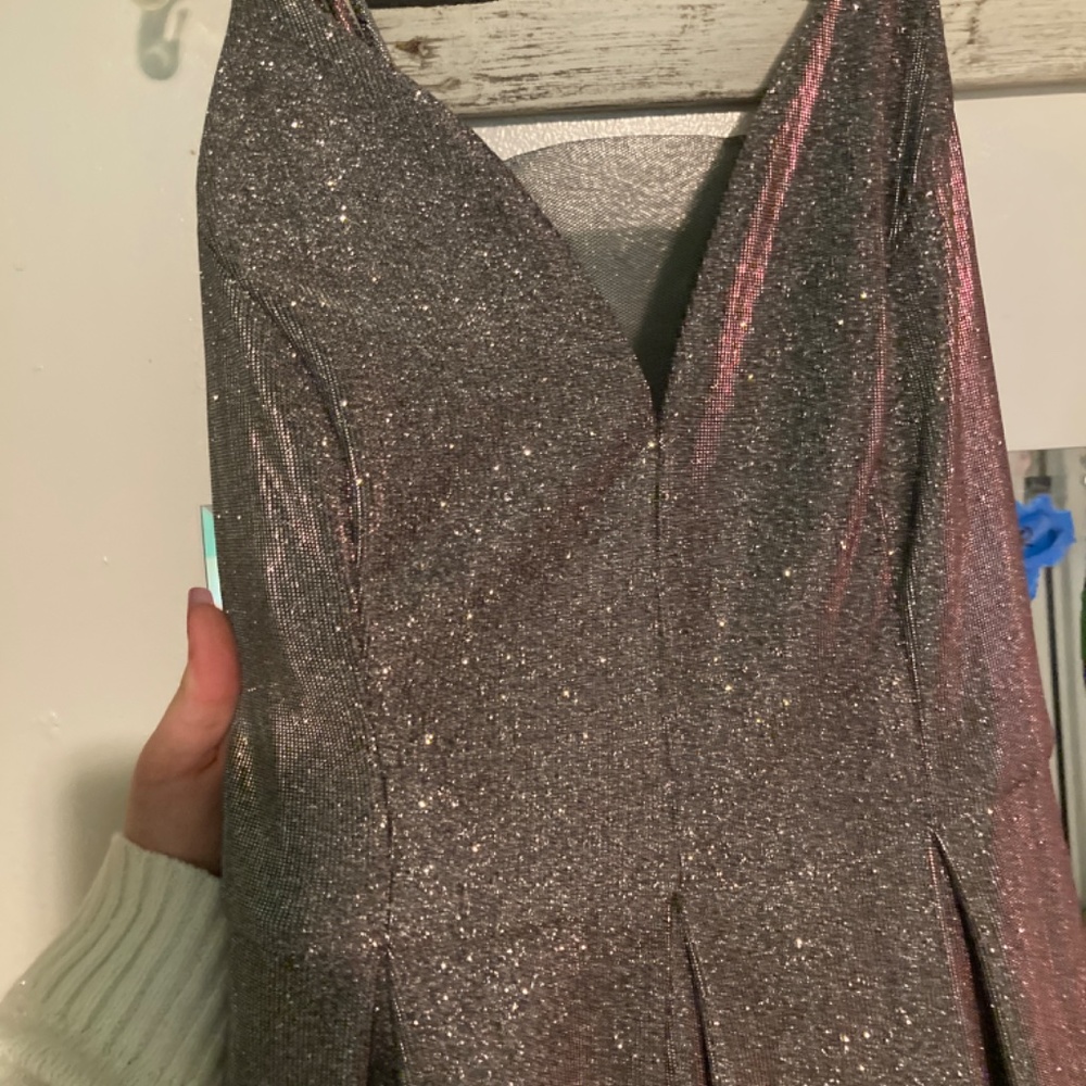 Prom dress - Picture 3 of 5